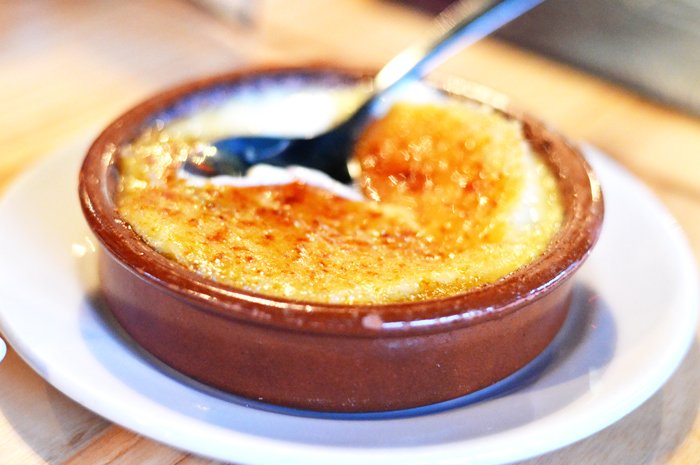 Barcelona Airport tweet media