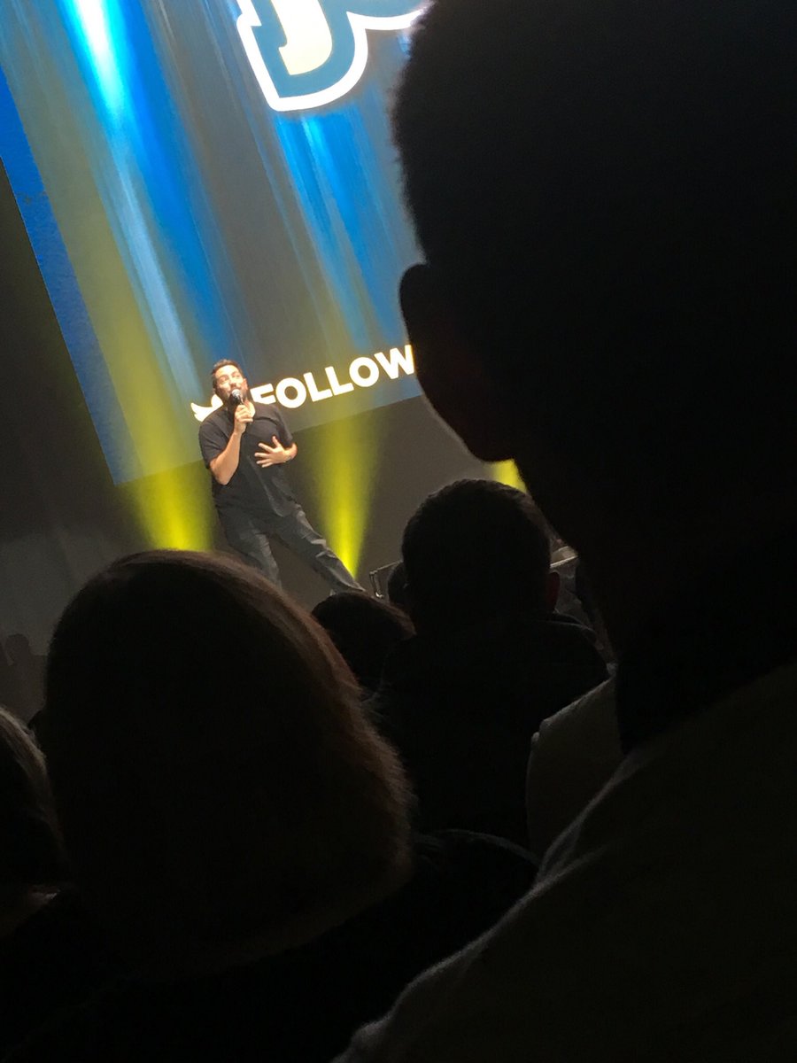 _devoncairns's tweet photo. Surreal night watching my favs @SalVulcano @brianquinn @Joe_Gatto @jamessmurray. Not laughed that hard in a long time. Thank you! https://t.co/RTD3oyyvio