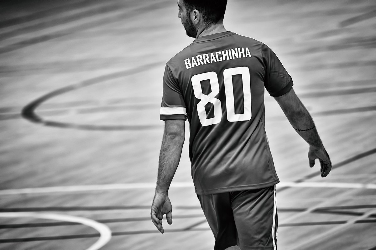 javierlopezraja's tweet photo. Menudo derroche de juego y organización de equipo por parte de este crack en el @VulcAlberolaFS vs #AtleticoFS https://t.co/xTtz0ng6fR