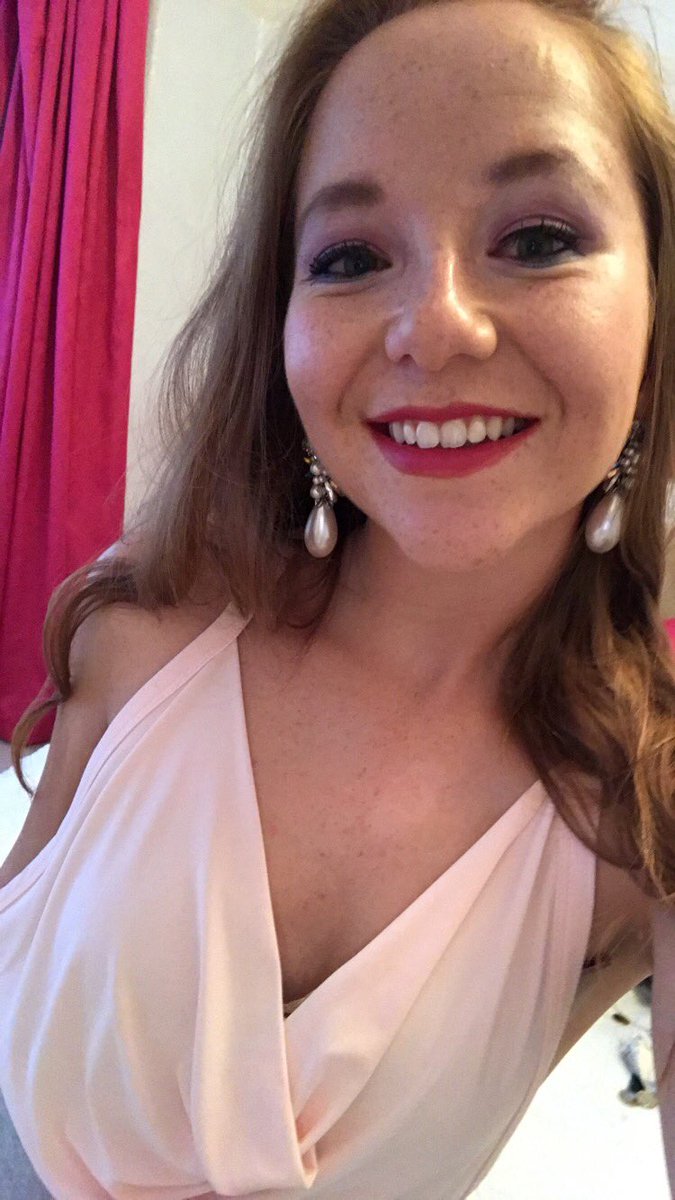 livvhop's tweet photo. Best girls night out in forever at 
@MDMENshow, thank you for making my bestie @katcostello night with a lap dance to PONY 🥂💃🏽🍆💓 https://t.co/WDXRIGaN1S