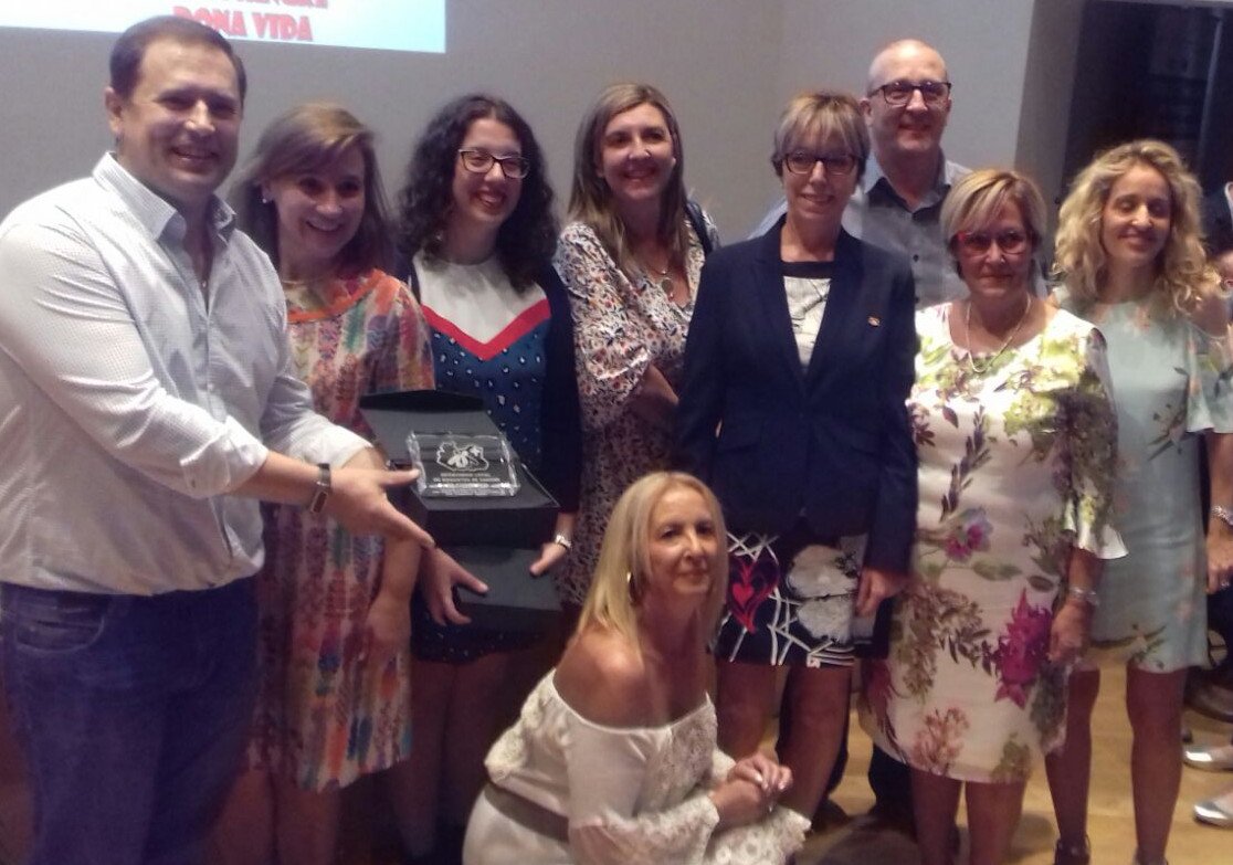 Reconocimiento al IES Hernán Pérez del Pulgar por la Hermandad Local de Donantes de Sangre de Ciudad Real <a href="/educajccm/">Educación C-LM</a> bit.ly/2y3yZlX