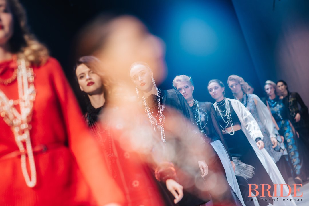 svadba's tweet photo. St.Petersburg #Fashion Week @SPBFW SS'18 День первый. Показ Fabric Fancy подиум и бэкстейдж https://t.co/phjOb6GMT5 #bridemagru #СПб https://t.co/2nMa2uaMuk