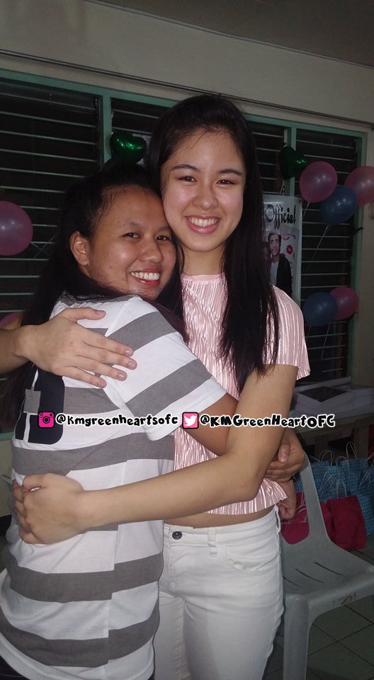 ErlynAbbas's tweet photo. saya ko para sa inyo .Thank you for loving our kween @delavinkisses ah!!. Love ko kayo Jona, Mau, Hanna and May. 

KISSMARCGives BackCHARITY https://t.co/do2Rrzhlvp