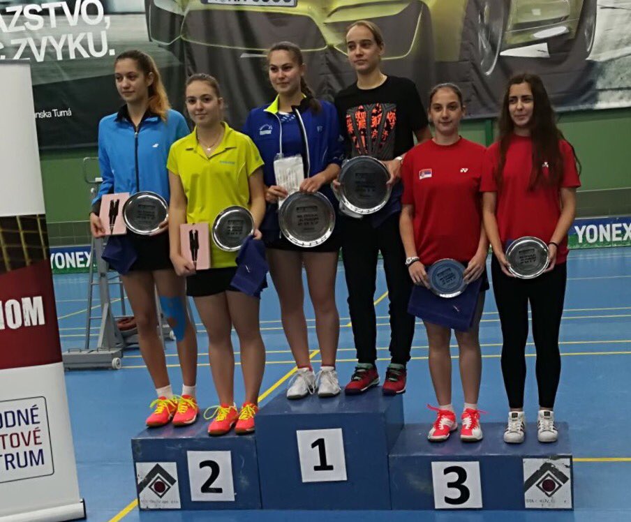 FRBadminton's tweet photo. Argint pentru Maria Dutu si Ioana Grecea in Slovak Junior!
#badmintonRomania https://t.co/LBNMwFPkDs