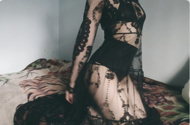 idfhansen's tweet photo. #SeductiveSunday https://t.co/olxB0Sszbv