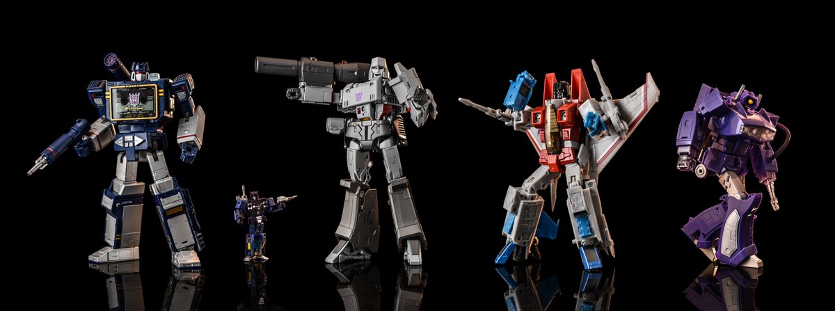 _Nadav_'s tweet photo. Strike a pose!
#TF_TT #MP13 #MP16 #MP36 #MP11 #MP29
#TF @takaratomytoys @TF_pr @hobbylink #HLJ https://t.co/lJnCZc1I4l