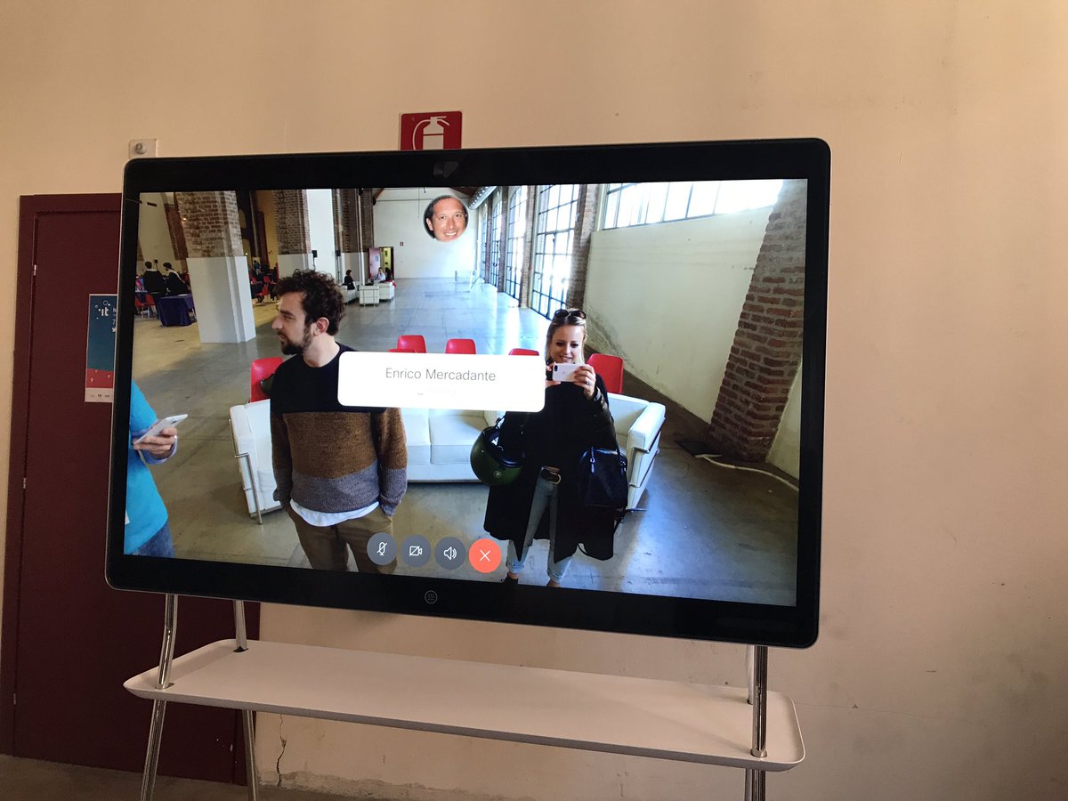 AnnHead1984's tweet image. Never stop coding! Second day at #hackdev17 with @CiscoSparkDev @CiscoItalia @CiscoDevNet @developersITA @CodemotionIT @FARNetworks