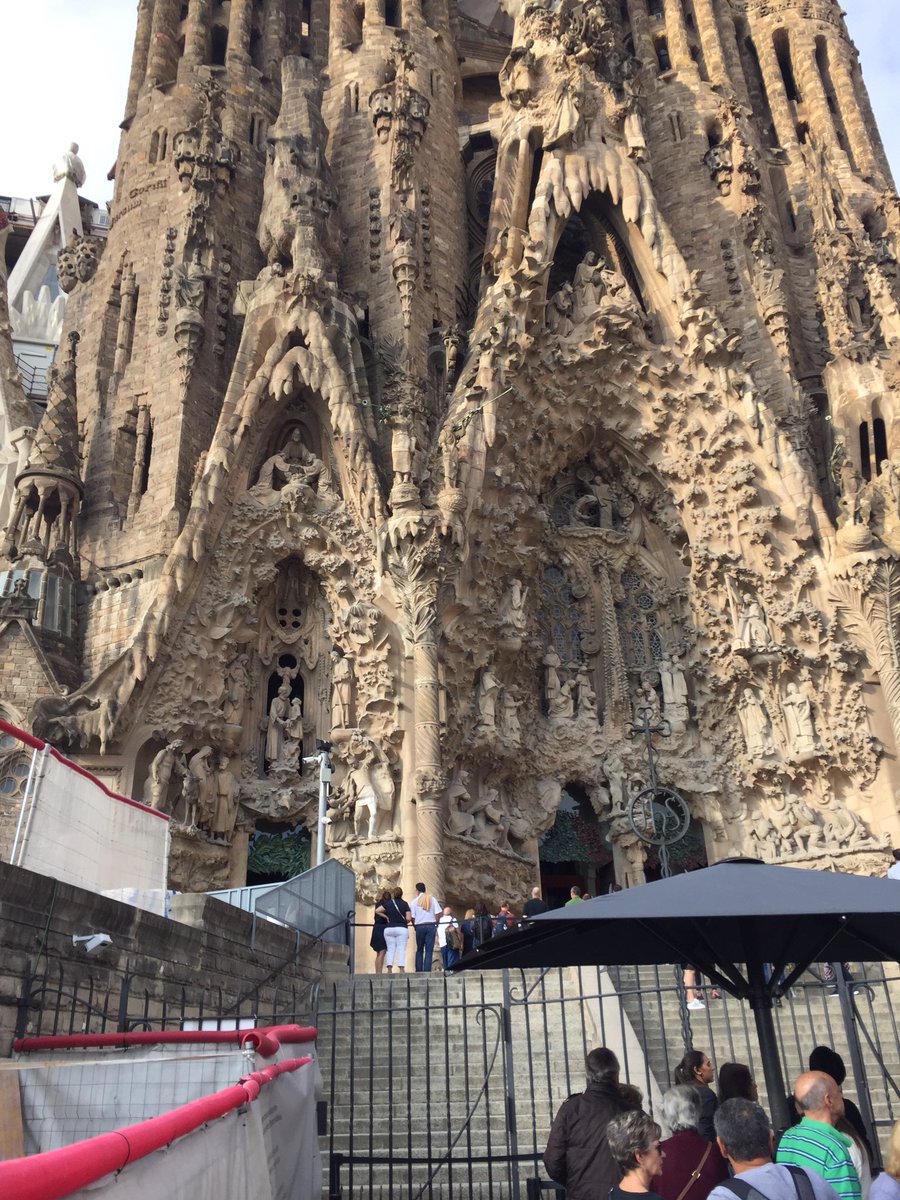 bryanlane99's tweet photo. @Aeroplan Great trip to Barcelona
#withAeroplan https://t.co/TjJ6jcxiXJ