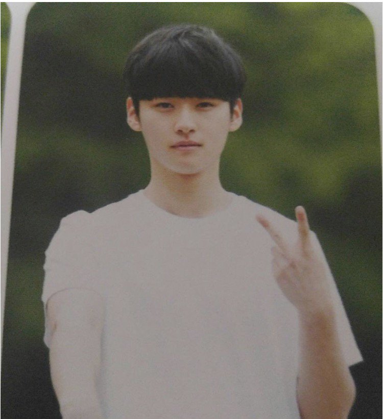 straykidspics's tweet photo. — predebut minho *⊹˚ #스트레이키즈 #straykids #jyptrainees #minho 
© ctto https://t.co/6cdrhJ3A9q