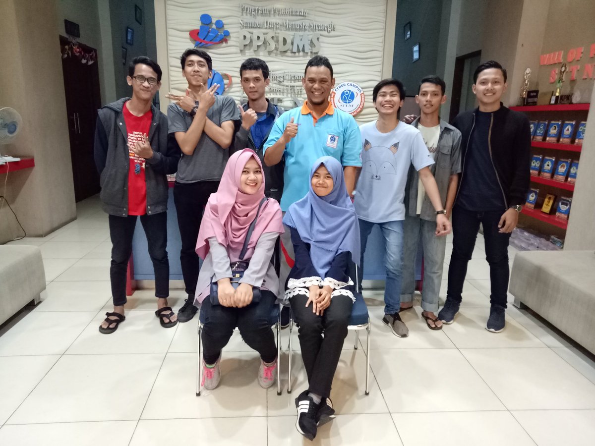 nasrulNFC's tweet photo. Terima kasih ibl dan lp3i bekasi #inHouseTraining #pemorgramanWeb https://t.co/K7BxAB2hVd