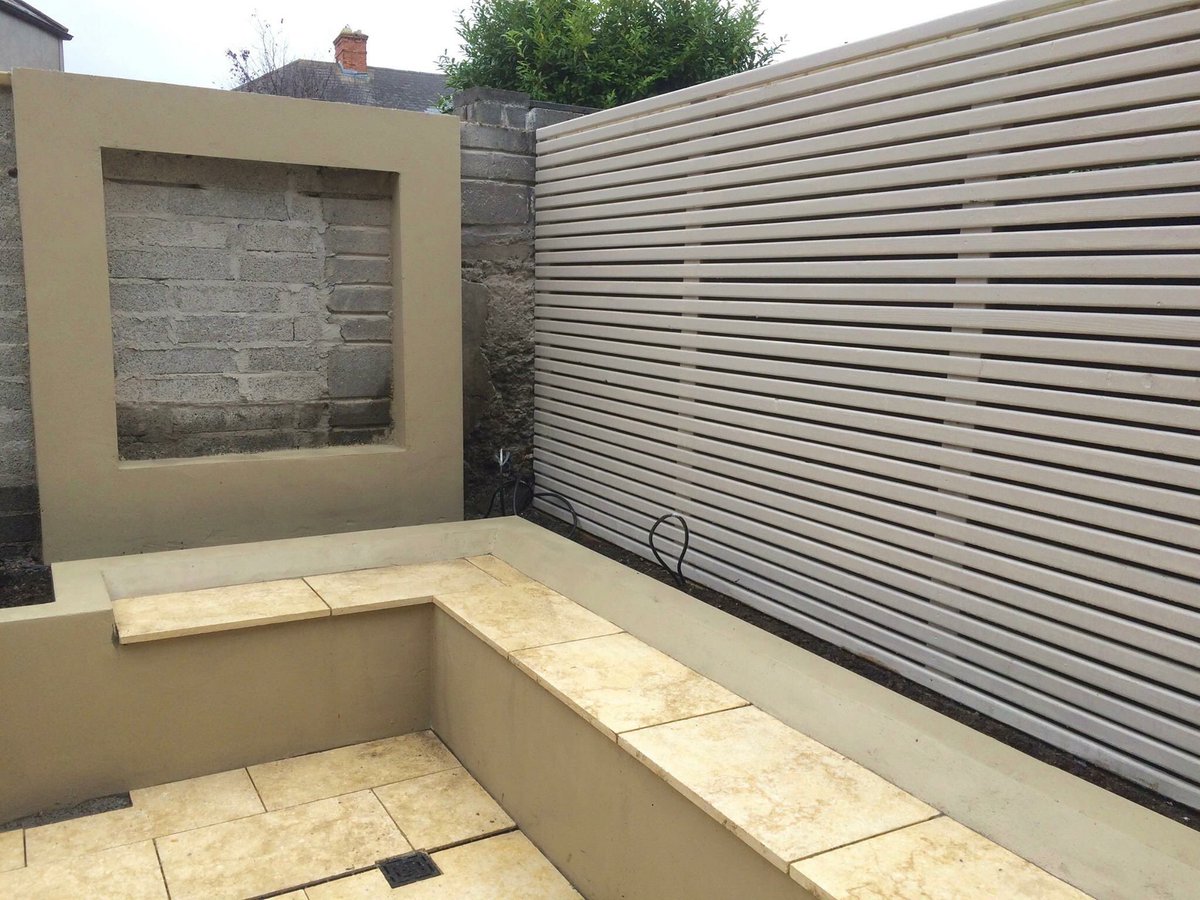 OutsideOptions's tweet image. Super progress being made on this compact city garden. Looking forward to adding the planting &amp;amp; finishing details