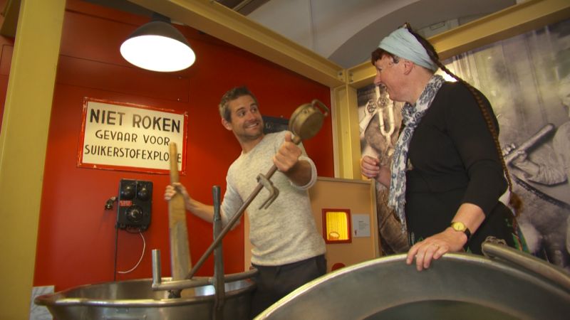 Do 12 okt: Alberto Radstake ontdekt in #VerborgenMuseumschatten bijzondere zaken @flipjemuseum Tiel op <a href="/OmroepGLD/">Omroep Gelderland</a>: bit.ly/2x18RpQ