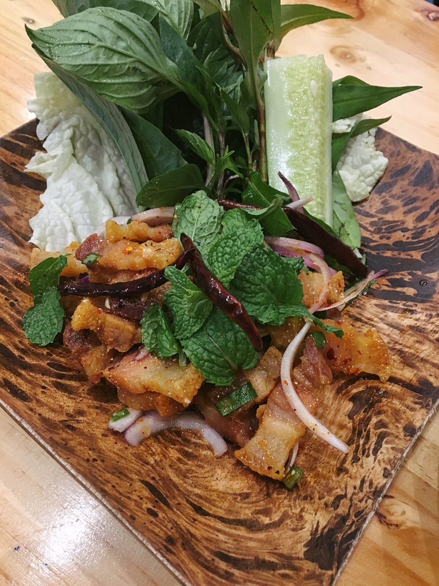 arhoimornor's tweet photo. ส้มตำ VIP 
อร่อยทุกอย่าง ชอบสุดคือตำโคตรมั่วโดนตีน นัวมากกกก 😋👍🏻

@aroii @aroypidak 
#อร่อยบอกต่อ #อร่อยไปเเดก https://t.co/yVSrkda6J9