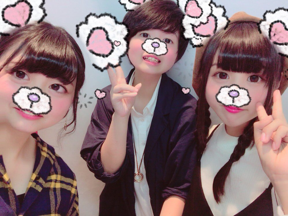 例3day with おくんち！！✨
おくんち人が多かったよ〜！！
久々集まれた〜✋
３人の時間が貴重に感じた😳😳
そして坂田はいけめんでしたとさ！😏
また、あそびましょん！！