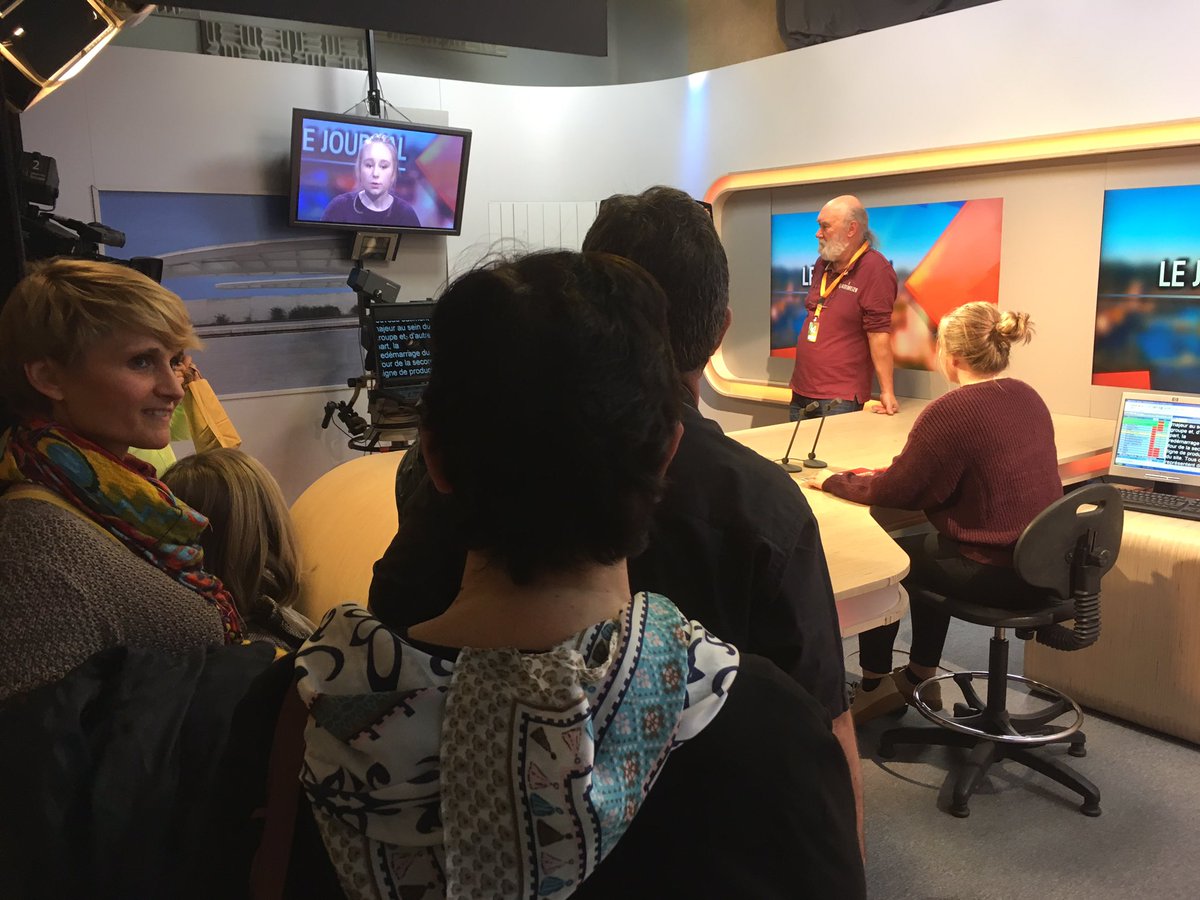 qu4tremedia's tweet photo. Vous êtes déjà très nombreux à nous rejoindre, on adore ça :-) #PortesOuvertes #RTC40ans #téléslocales https://t.co/eyiDOGkbN6