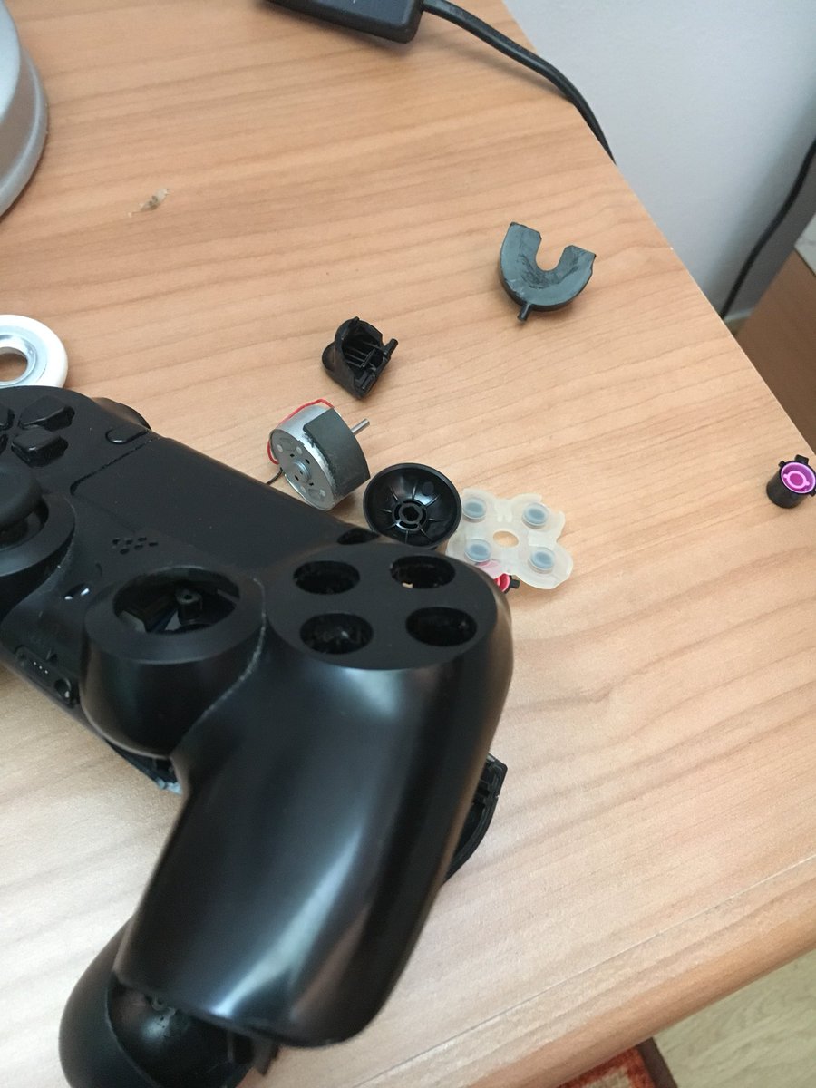NailedJacob's tweet photo. @Ronnie2K fix ur fucking game ...look what u did https://t.co/UJXTBHI0N6