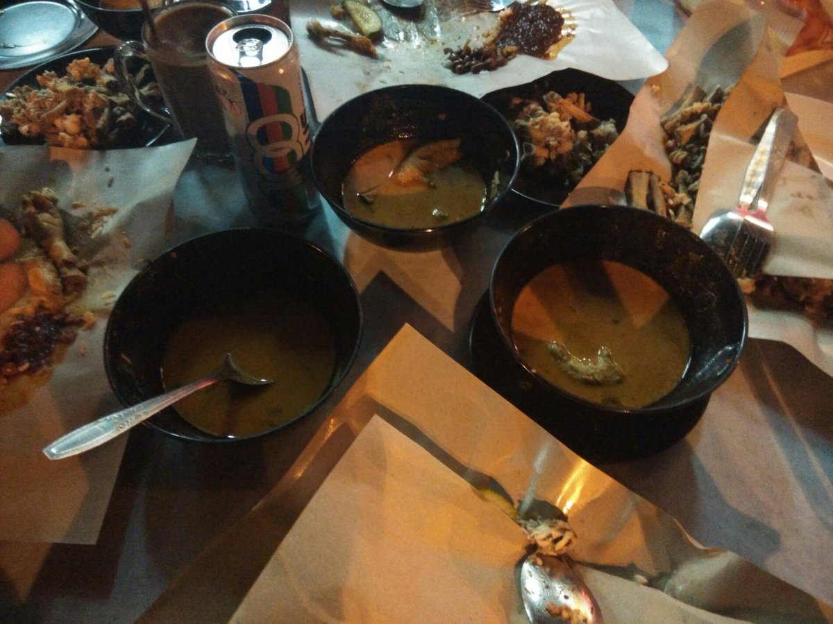 razarro_'s tweet photo. Bersih! Kari kaki ayam.. #foodie #travel #Xjb #ASTpro (@ Restoran 7 Beradik in Kulai, Johor) https://t.co/M6mrqd8fog https://t.co/LaQAsoJ3Du