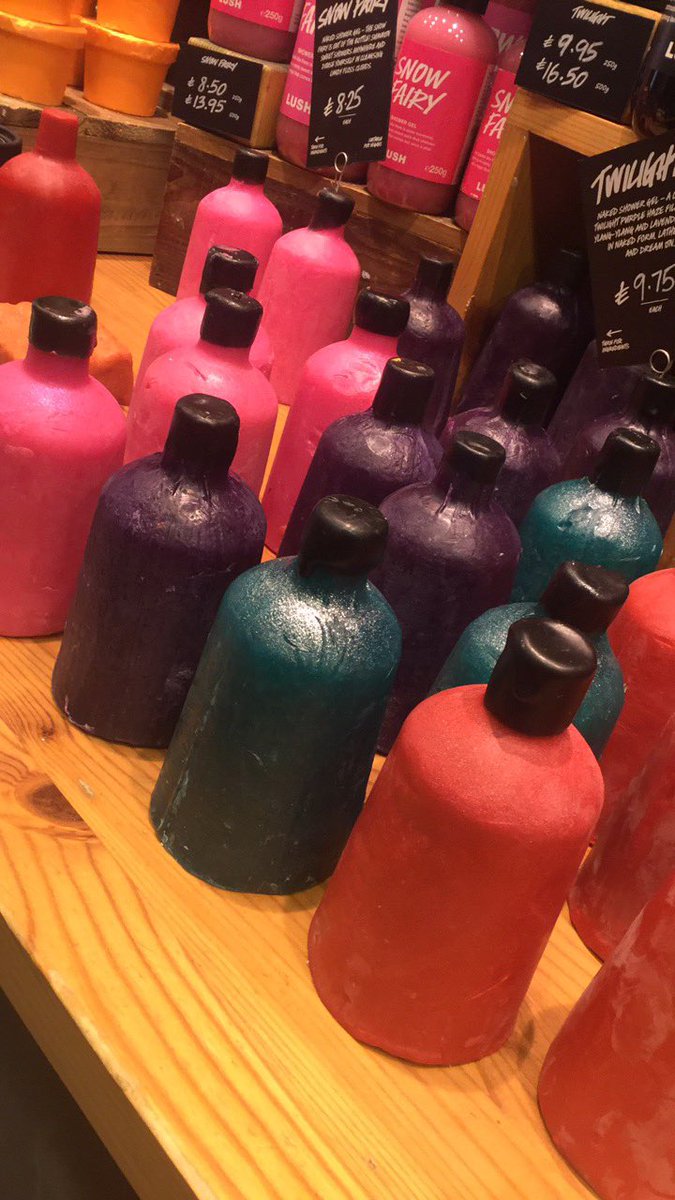 I like you so much better when you're naked(shower gel), I LIKE ME SO MUCH BETTER WHEN YOU'RE NAKED (shower gel) #NakedChristmas #lushlife