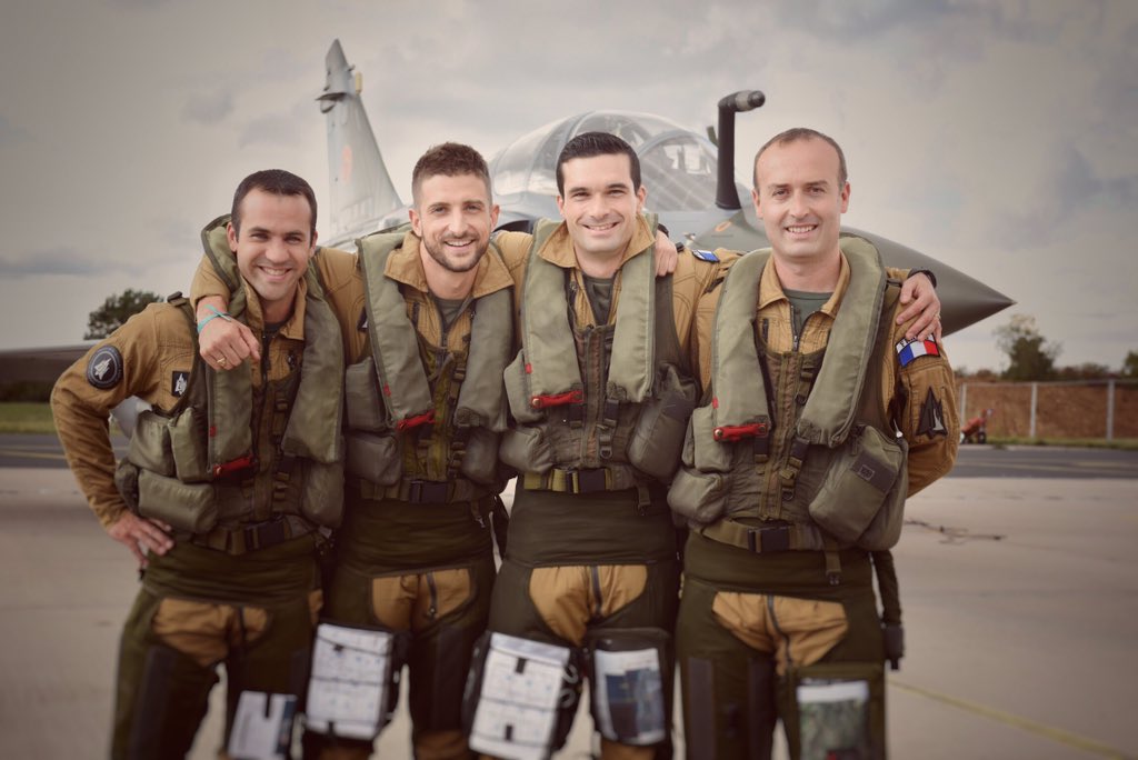 CouteauDelta's tweet photo. Couteau Delta Lead&amp;2
Next year it will be the same #team! 
See ya 
#pilot #aircraft #airshow #military #militaryaircraft #avgeek 
©BA133/CD https://t.co/hxXqgJtx3V
