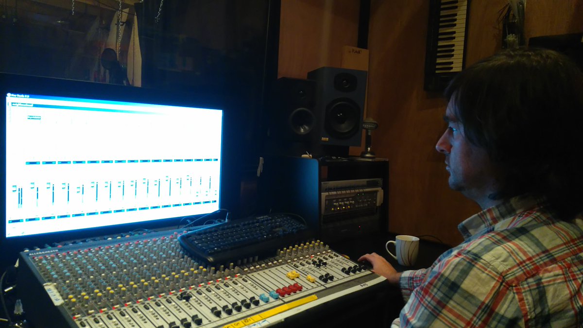 TheDivils's tweet photo. Mixing The Divils album. Feckin deadly. #thedivils #album https://t.co/ldL0mpjLCx