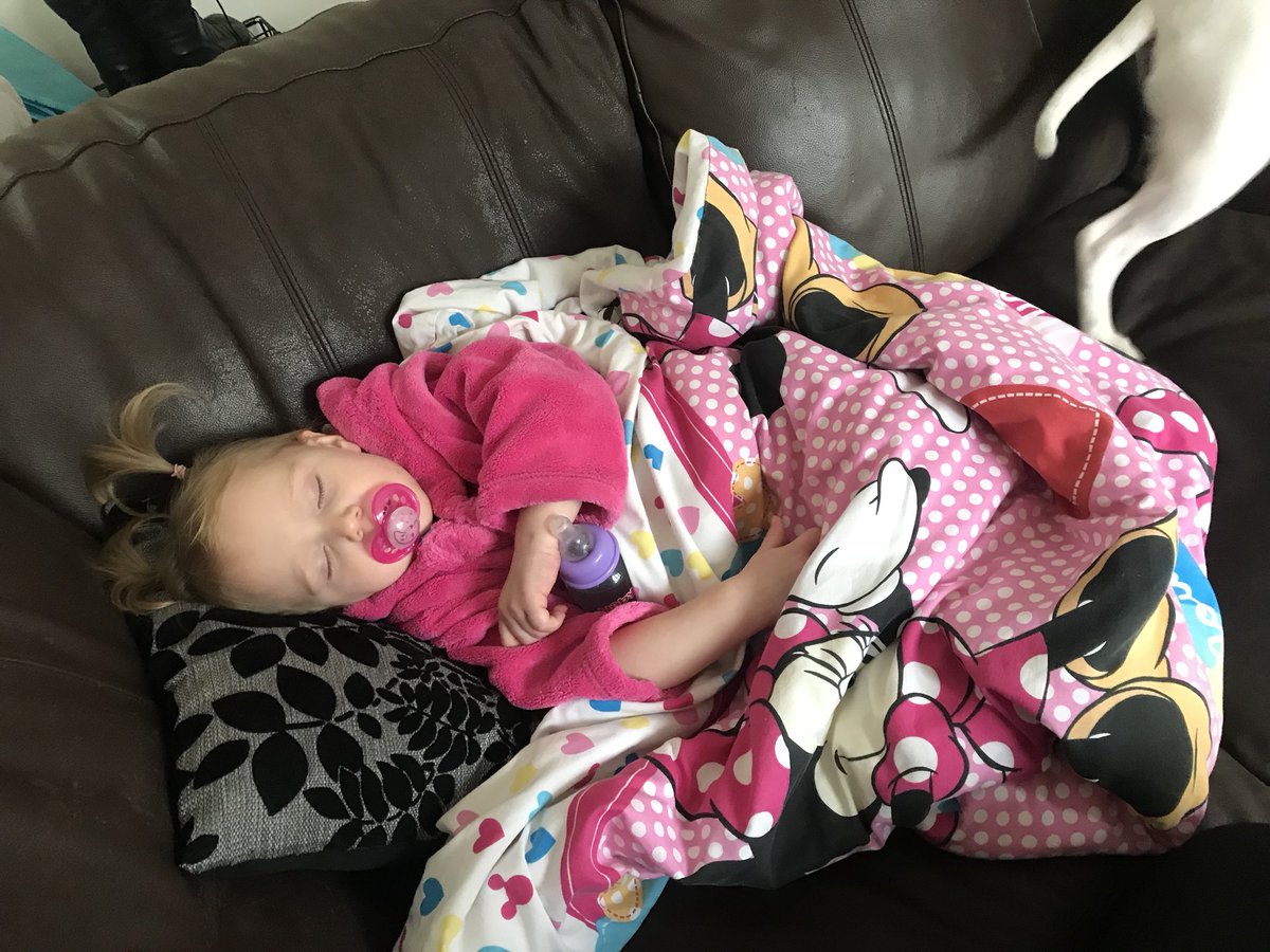 QLaura96 tweet picture