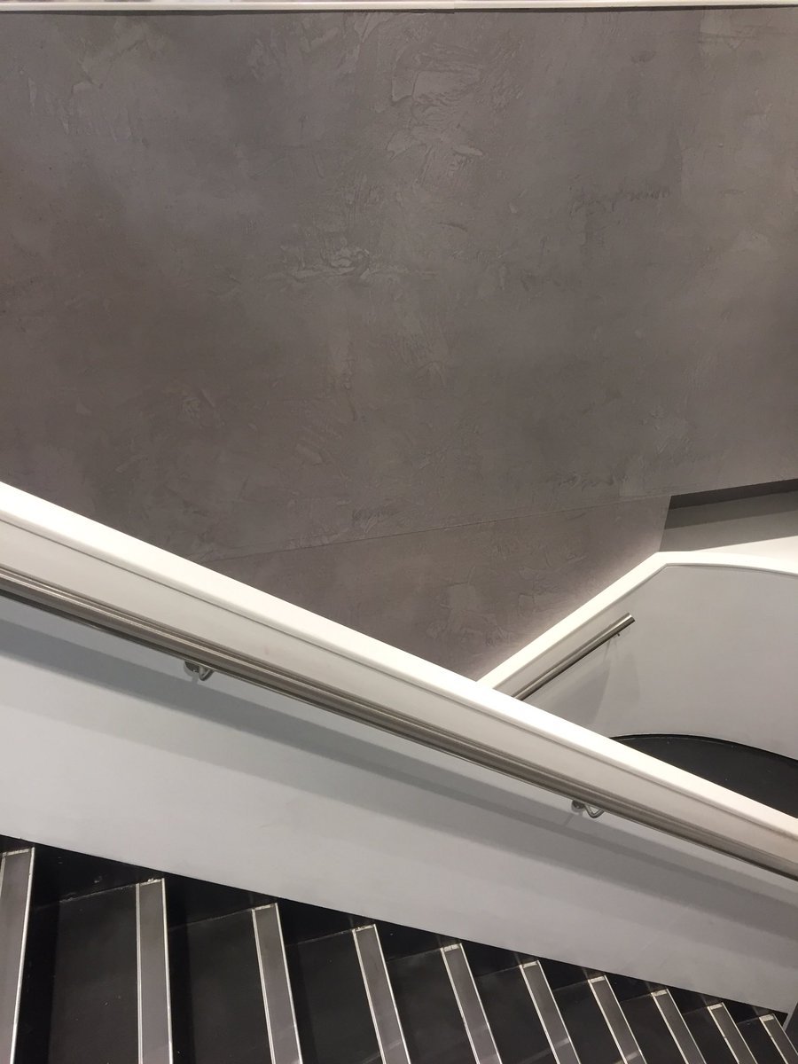 warrington_rose's tweet photo. #microconcrete #wallpaper in #adidas https://t.co/BiNPJsnoqM