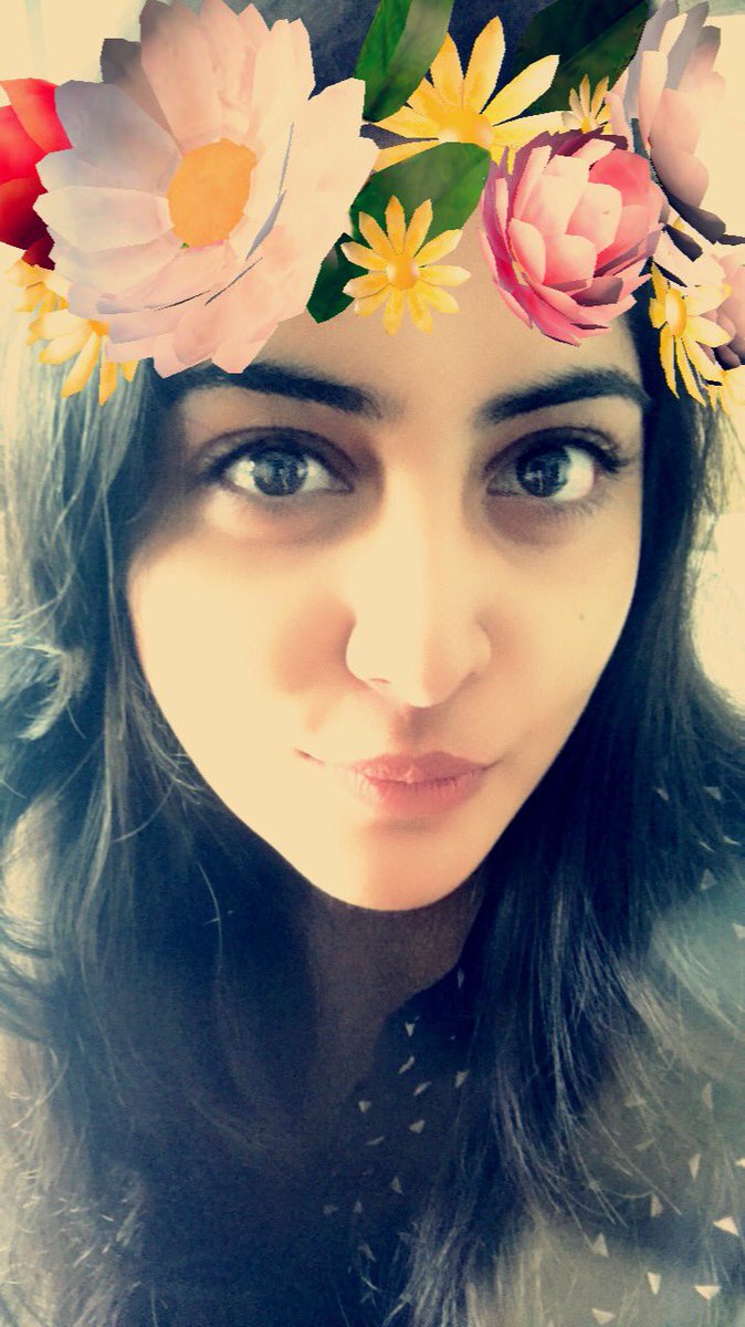 mohan_manjima's tweet photo. 🙇🏻‍♀️ https://t.co/VTKUySyyh6