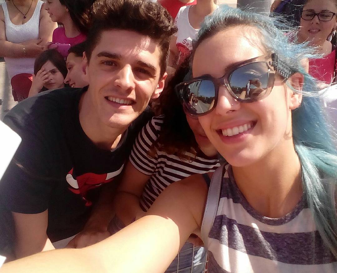 obviouslyboy1's tweet photo. @SoniaSweetC No me sueltes nunca 💚💚💚 https://t.co/tk9ZMc0eJI