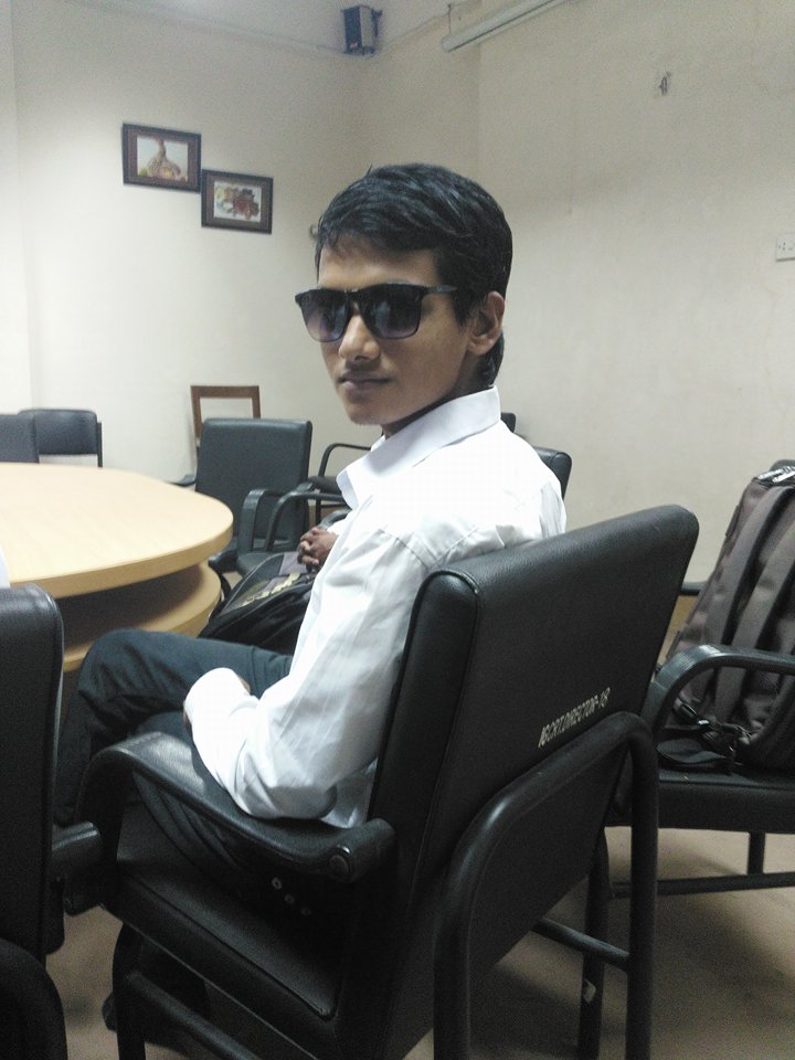 Feeling Scientis....    
At Bangladesh Council of Scientific and Industrial Research(BCSIR).
goo.gl/xy8P7s