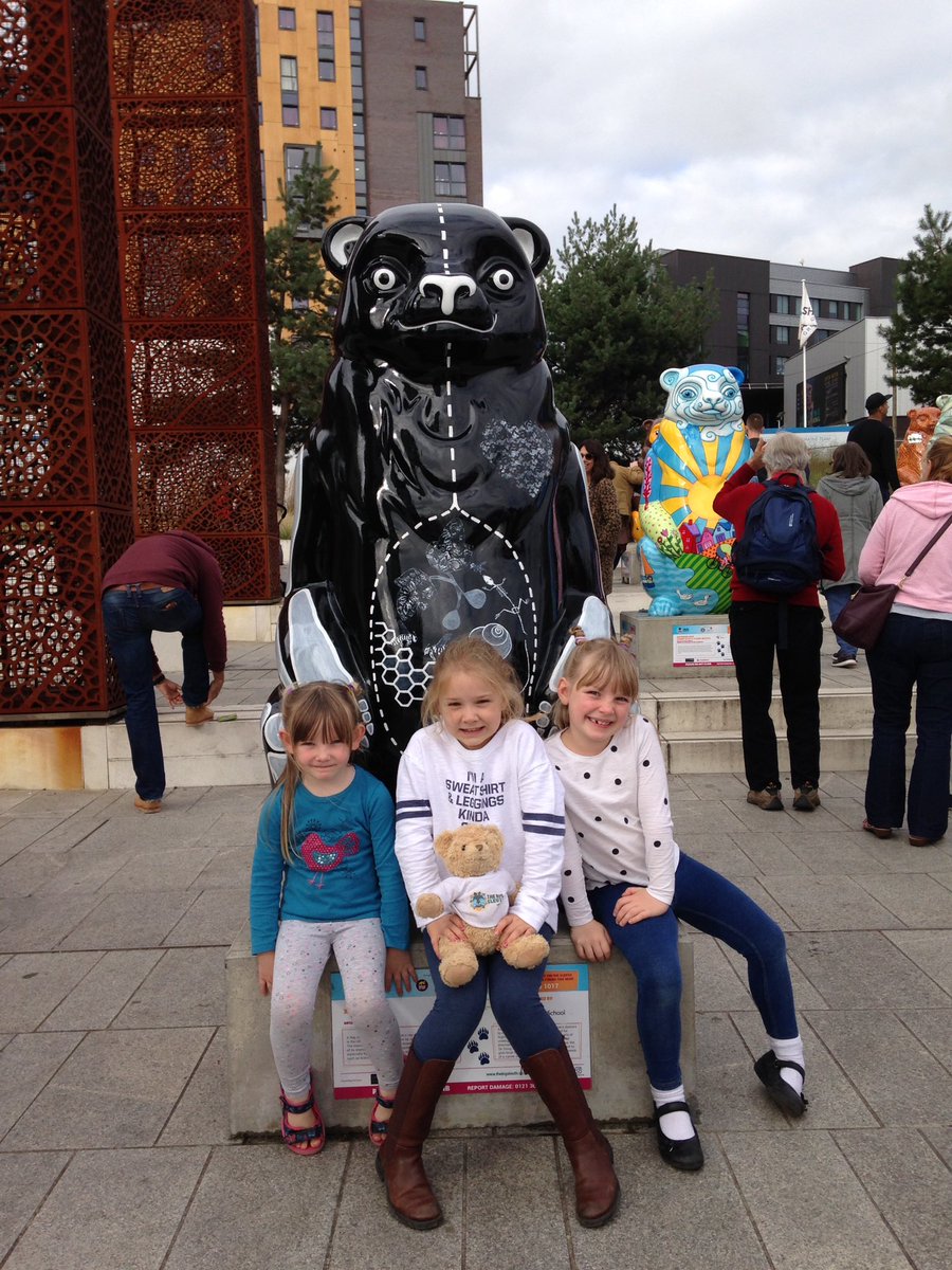 Louise Robertson (@louisedietitian) on Twitter photo We found you again <a href="/EdTheXRayBear/">Ed the X-ray Bear</a> and bought the bear you sent us to see you!! #TheBigSleuth We found you again <a href="/EdTheXRayBear/">Ed the X-ray Bear</a> and bought the bear you sent us to see you!! #TheBigSleuth