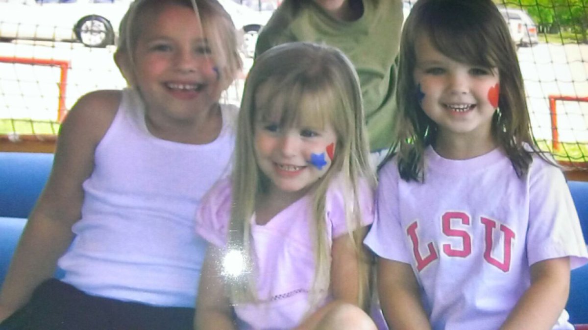 lprescott1's tweet photo. Awwww look at our babies https://t.co/SbuWp0vbtB
