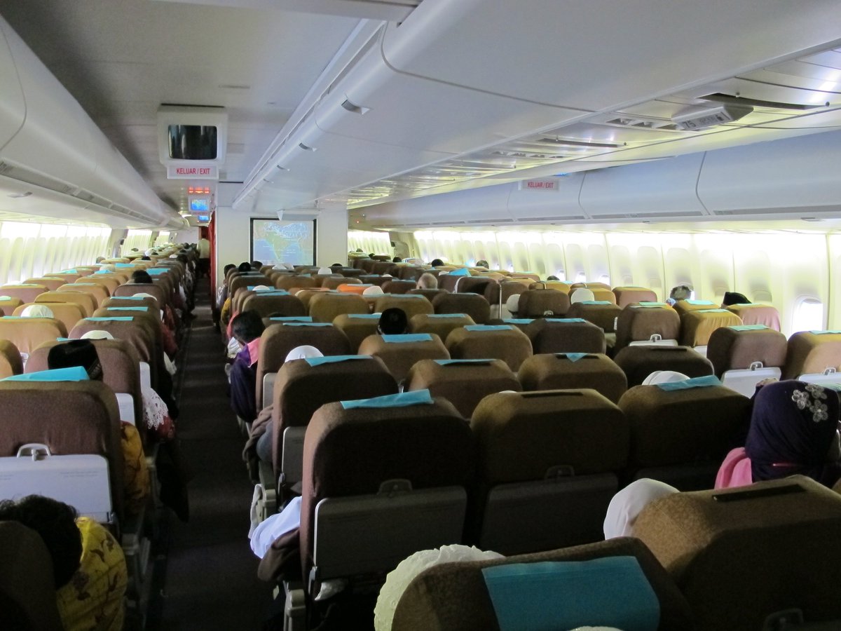 No PTVs, No WiFi, but The Queen is always in our heart. Thank you 747!

#Farewell747 #garudaindonesia #avgeek #indoflyer