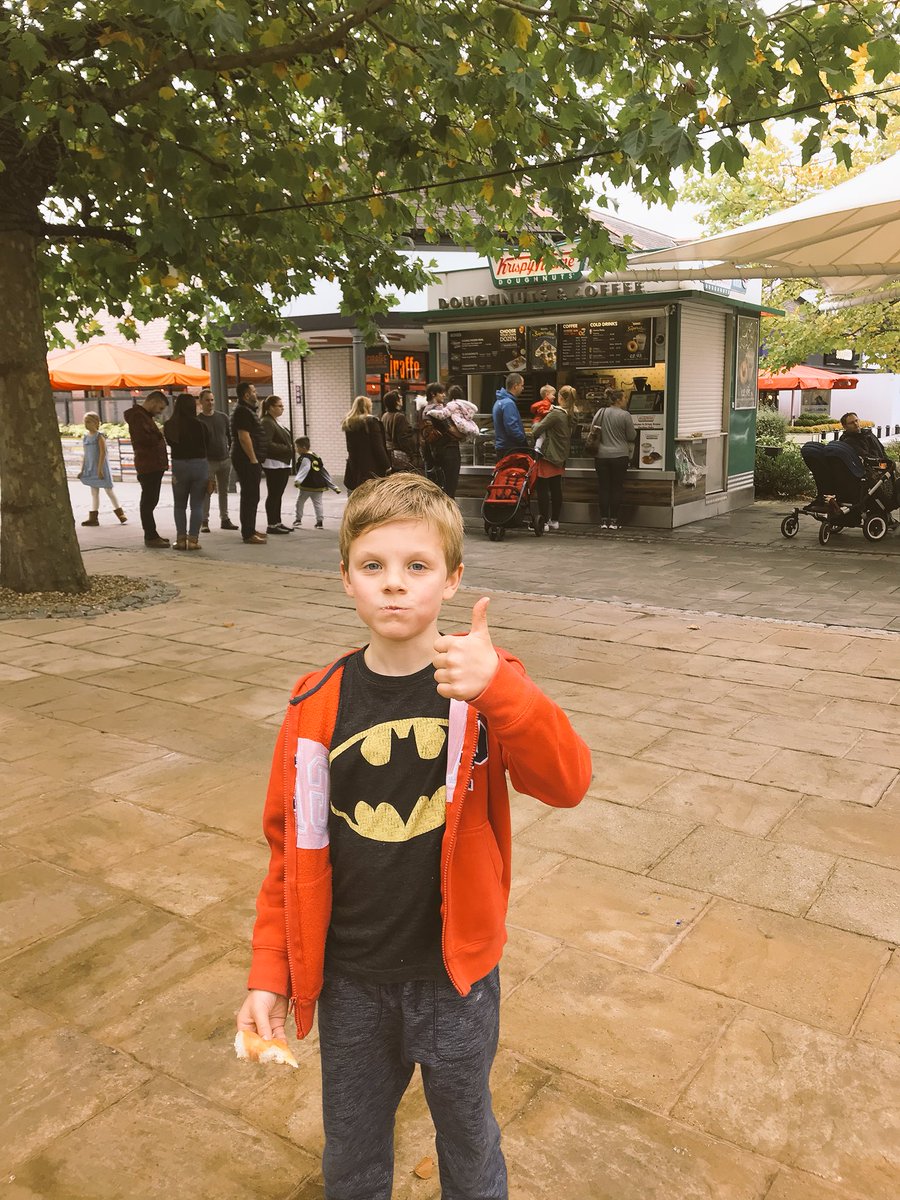 LaurenB12757056's tweet photo. #80yearsofsmiles @krispykremeUK one happy boy after claiming our prize! Thank you π https://t.co/wkUodkvLZL