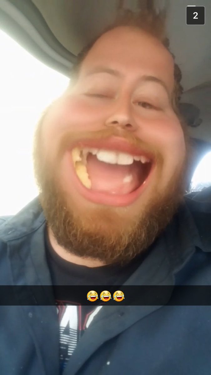 <a href="/Dan_Giles_21/">Booty Hole Troll</a> This is a picture oh what he looks like