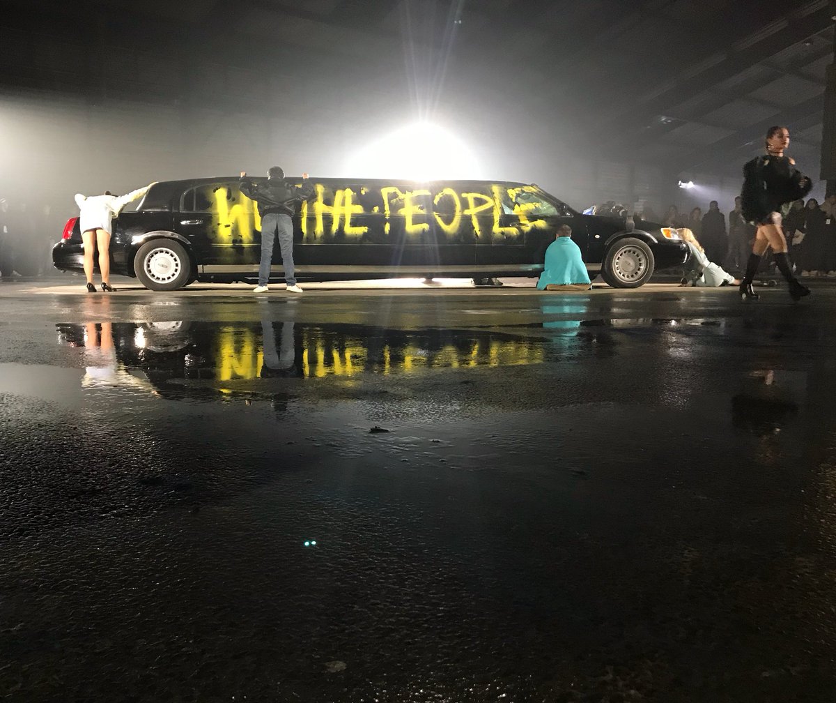 PotetChristophe's tweet photo. Hâte de voir #TheMastersTools, film de @LAHORDE_ tourné & performé hier soir Halle Hébert, vaste hangar @SNCF, pour @NBParis #wethepeople https://t.co/cHlEbIUQcA