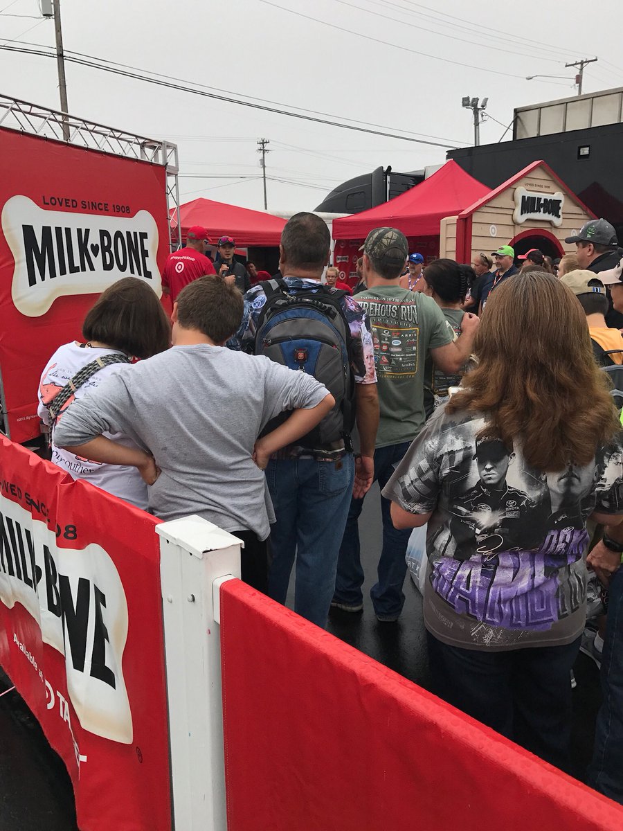 CGRnascar's tweet photo. Fun times hangin’ out with our friends @MilkBone this AM at the #PuppyPitStop! https://t.co/C7rkyKroME