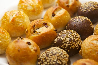 CxRA_nyc's tweet photo. There’s nothing more comforting than the smell of freshly baked bread on #Sundaymorning. #perfectispossible https://t.co/SkyJQfebGN