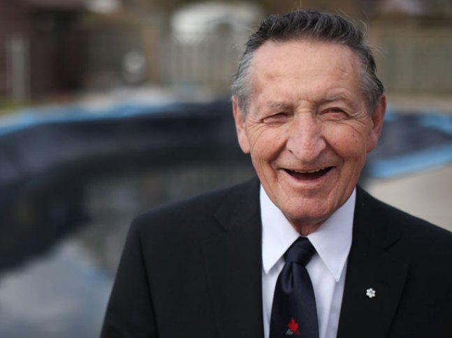 Today, we\re wishing Walter Gretzky a big Happy Birthday! 