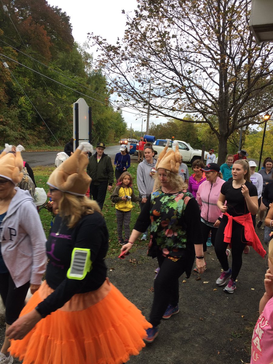 geralyn_macD's tweet photo. Over 80 people participated in the first New Glasgow Turkey Trot today!@NewGlasgowNS @APCcoordinator #turkeytrot #thanksgiving #samsontrail https://t.co/Lcely1fnt5