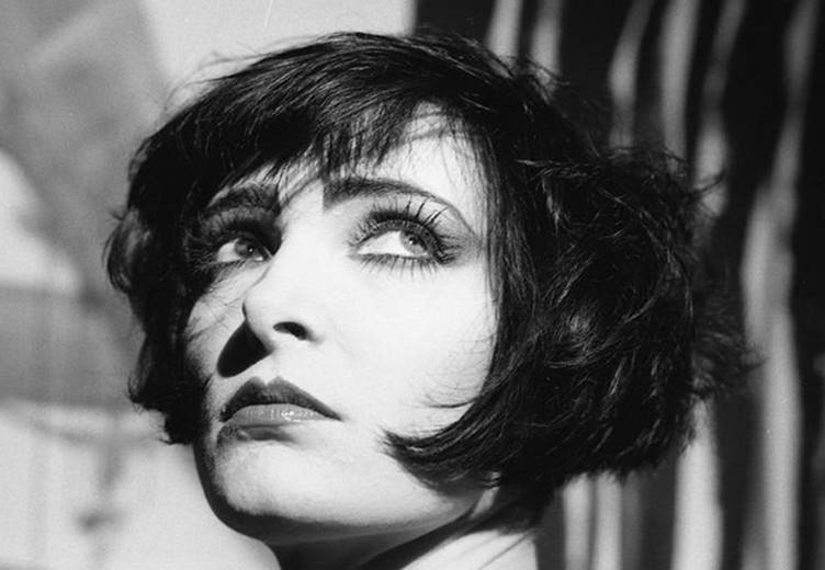 FILTERMexico's tweet photo. En 1995 Siouxsie And The Banshees estuvo en el @AuditorioMx y pueden ver el concierto completo aquí: https://t.co/gYB6VK2TkO https://t.co/fDqxMh6HZv