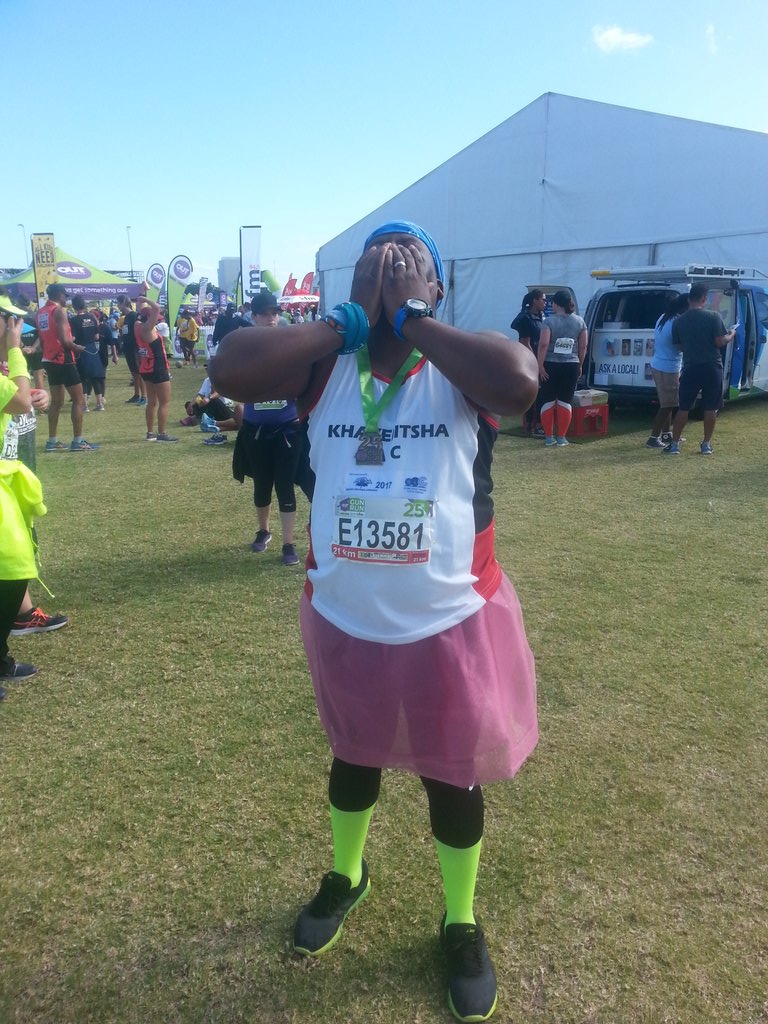 LubabaloBadi's tweet photo. My day in a tweet... woke up... ran my 1st Half-Marathon... such an experience... the Cape Town #Gunrun2017 https://t.co/EXHUTftJ6u
