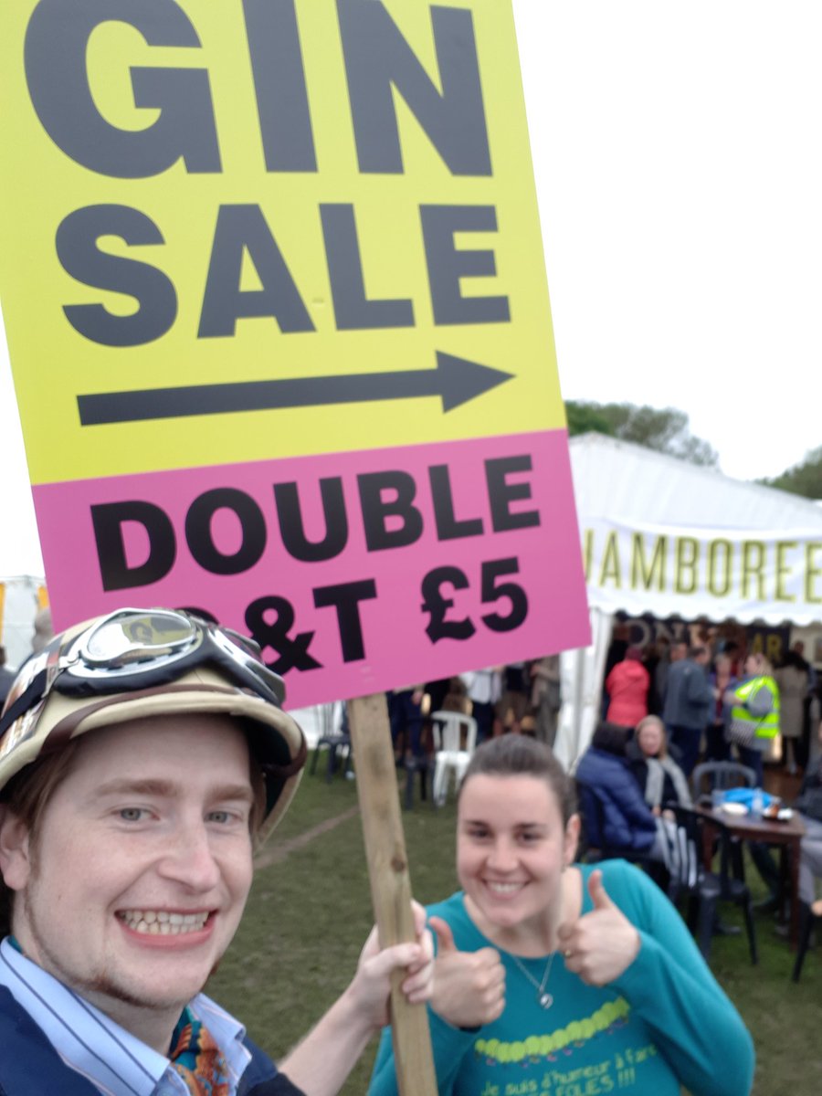 CHCJoe's tweet photo. Fantastic weekend everyone @StoneFoodDrink1 @Gin_Jamboree @oldschoolwines met great people throughout! Let's do this again next year! :D https://t.co/EOe5erNXNL