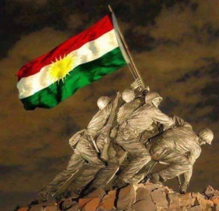UsamaRashidsalm's tweet photo. #onsportتحية من ا��شعب الكردي في دولة كردستان الديمقراطية للشعب المصري بمناسبة ترشحه لمونديال روسيا ٢٠١٨ https://t.co/4seZrSxZtB