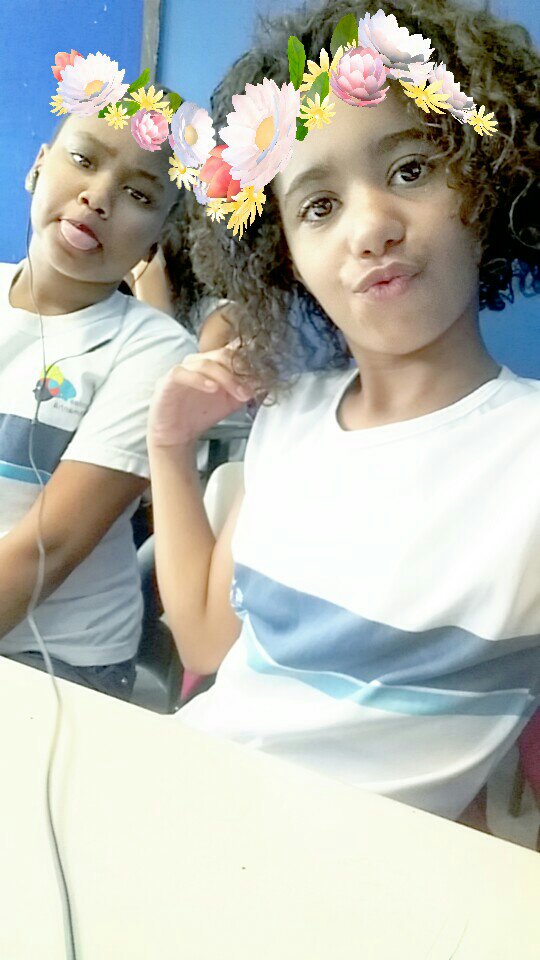KerollynAlves5's tweet photo. Tee Amoo piranha 😍❤❤😍🎤🎶
#TmjSmp❤👊
#Fechameento 👊
@mcmirellaofc https://t.co/6gE3DYhJnT