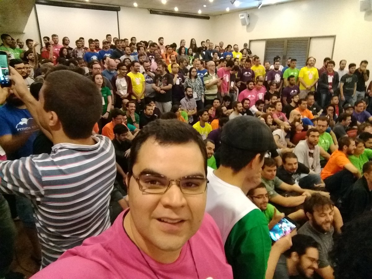 carlosoff's tweet photo. #pybr13 https://t.co/uMVvEkkmZ1