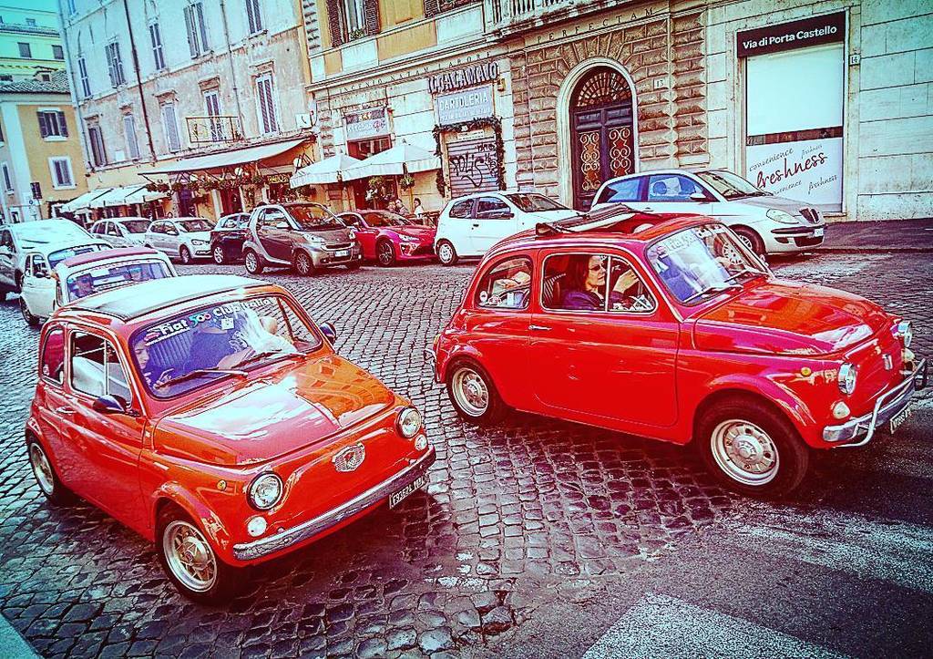fuzzcaminski's tweet photo. Fiat Arbath 500's crusing around the Vatican walls! #roma #roma #fiat #fiat500 #Arbath https://t.co/cWvkqe44xY https://t.co/koY4ItqjOs