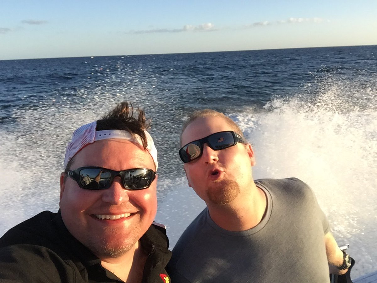 AdamMonroe77's tweet photo. #SeaBlaster @SeaBlaster https://t.co/2EXU8JHSsW