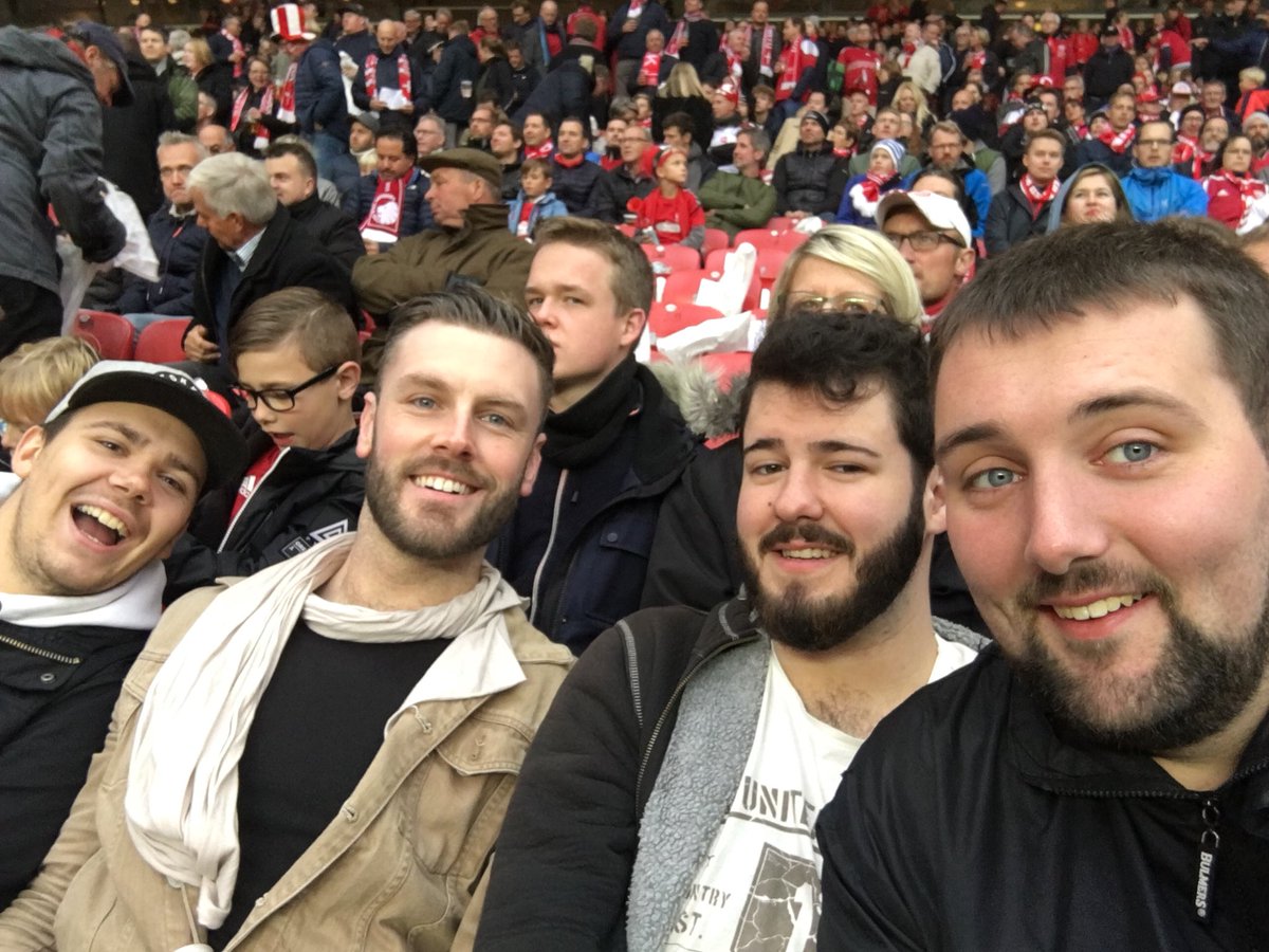 #VierDanskerne 

COME ON DENMARK 🇹🇩🇹🇩🇹🇩