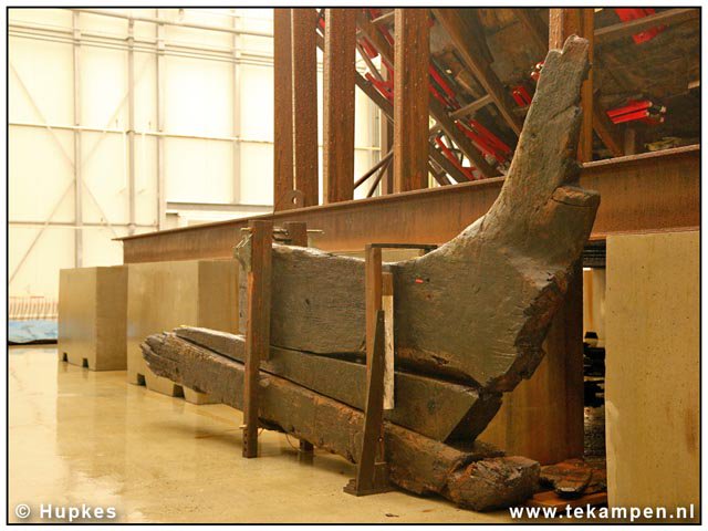 De #IJsselkogge gaat worden geconserveerd. Komende 6 jaar drogen en sproeien met PEG. Ondertussen zoektocht naar expo-locatie.....