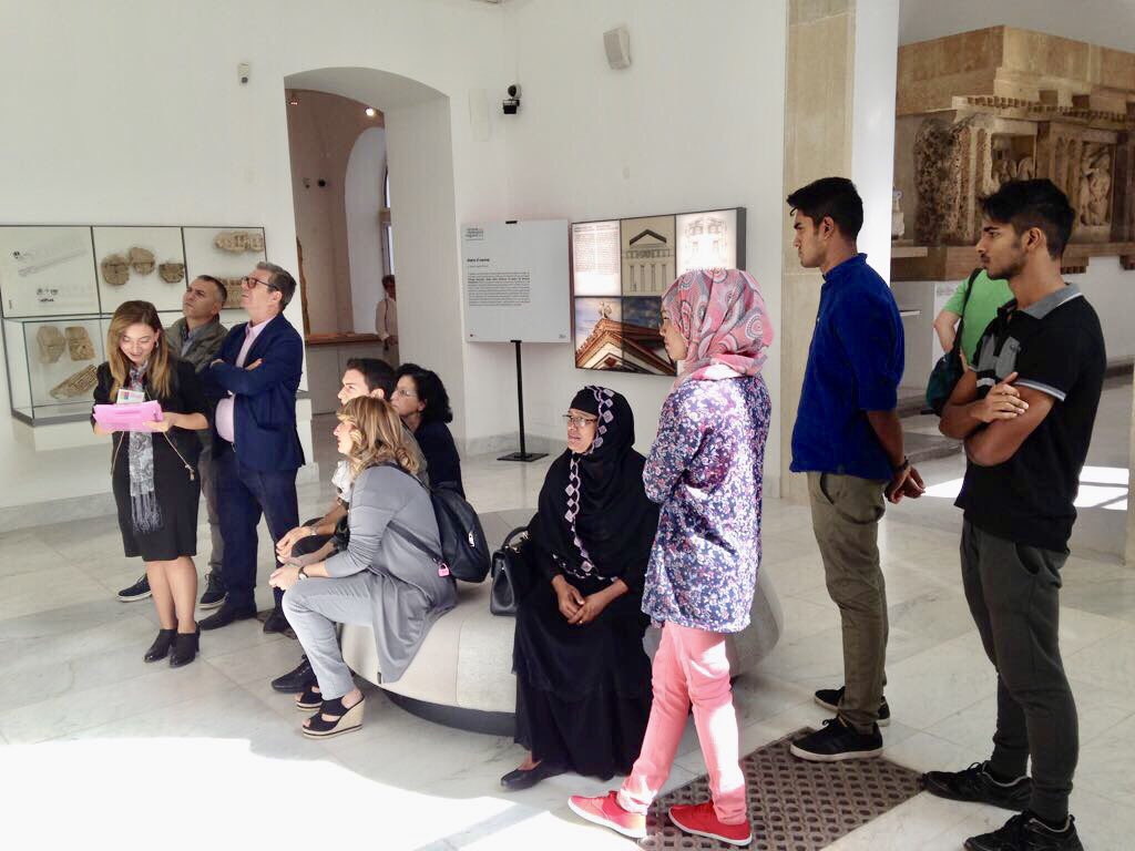 MuseoSalinas's tweet photo. La #Cultura abbatte i Muri!
@famigliealmuseo
#museosalinas #lestoriedituttinoi #famigliealmuseo #famu2017 #Palermo #museitaliani https://t.co/r6O0O2DtSa